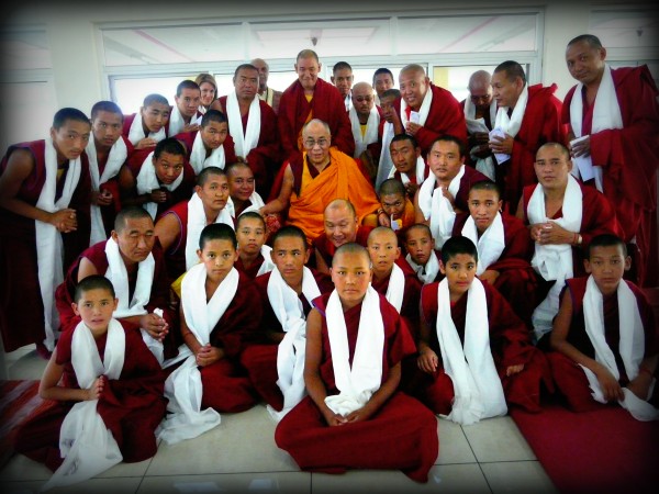 HHDL_Monks